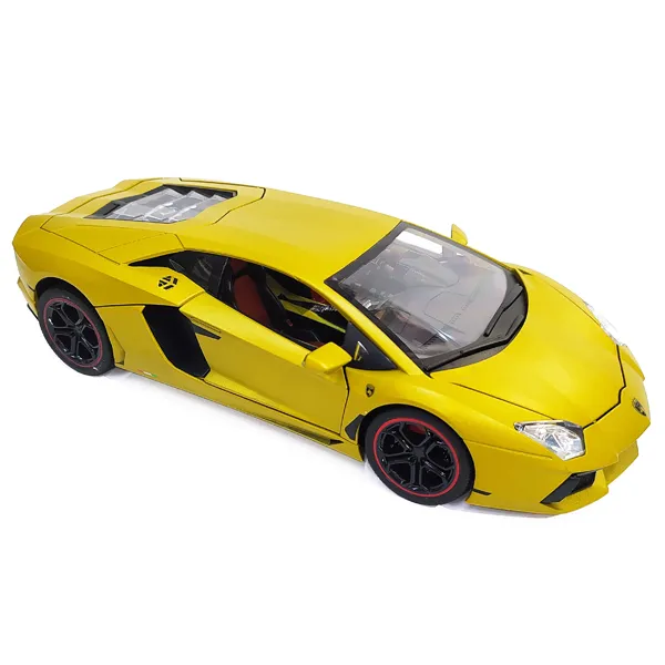 Maquette Lamborghini Aventador 13