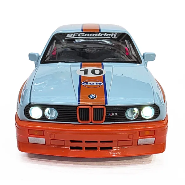 Maquette BMW M3 E30 01